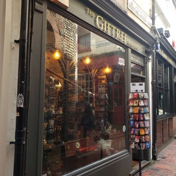 The Giftree - Souvenir Shops Near Me - London, XGL