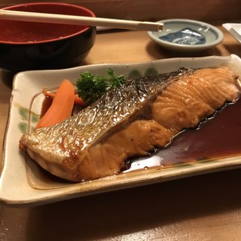 Izumi - Sushi Bars Near Me - Kirkland, Washington Izumi - Sushi Bars Near Me - Kirkland, Washington
