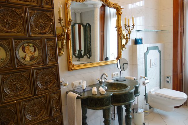 Schloss Lieser by null