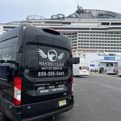Master Class Shuttle Service - We provide transportation to all local cruise ships, airports,and groups