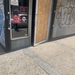 DTLR - Broken door but they still have the best customer service and staff !