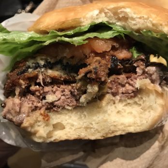 TrueBurger - True Deluxe - Burgers Near Me - Oakland, California