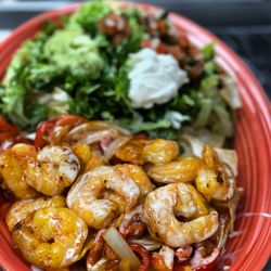 Besitos Mexican Kitchen - Anniston - Nachos Fajita Shrimp