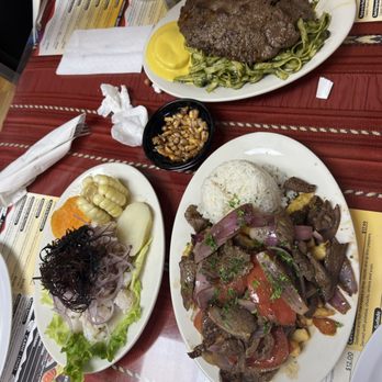 El Tesoro del Inca - Loma saltado, Ceviche De Pescado and a pasta dish that i forgot the name of - Peruvian Near Me - Irving, Texas