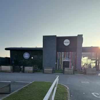 Front Bar & Kitchen - Back View "secret garden" - Restaurants Near Me - Port Talbot, NTL