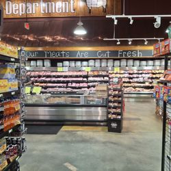 Claiborne Hill Supermarket