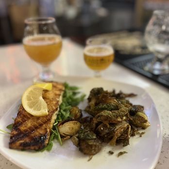 Akademia Brewing Company - a plate of food - Brewpubs Near Me - Athens, Georgia Akademia Brewing Company - a plate of food - Brewpubs Near Me - Athens, Georgia