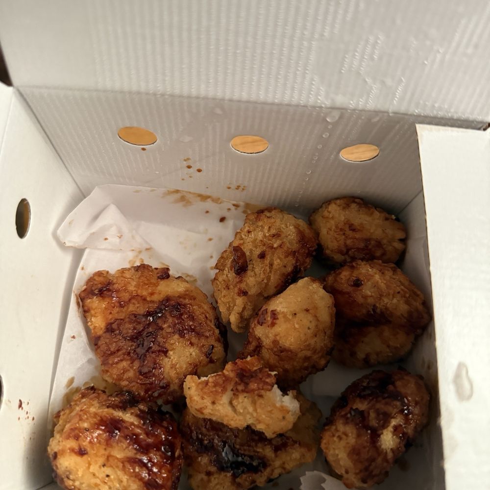 Soy garlic boneless wings