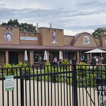 Violet's Venom Brewery - Breweries Near Me - Kissimmee, Florida