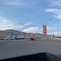 Crueljack's Conoco Travel Plaza - Entrance