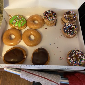 Krispy Kreme - Donuts missing! 4 of them! - Donuts Near Me - Columbus, Ohio Krispy Kreme - Donuts missing! 4 of them! - Donuts Near Me - Columbus, Ohio