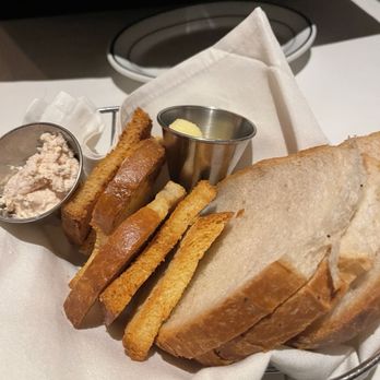 Weber's Restaurant - Fresh bread - Seafood Near Me - Ann Arbor, Michigan Weber's Restaurant - Fresh bread - Seafood Near Me - Ann Arbor, Michigan