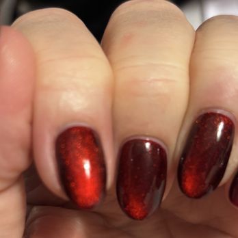 Nuance Salon & Spa - Gel nails and cat eye polish done by Alisa at Nuance Salon - Hair Salons Near Me - Springfield, Oregon
