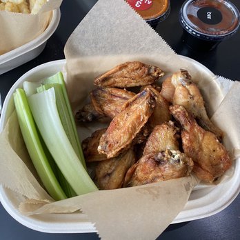 Wing Dome - Wings w/ Buffalo & The Bigger Badder Cheese at Wing Dome (Seattle Waterfront) - American Near Me - Seattle, Washington Wing Dome - Wings w/ Buffalo & The Bigger Badder Cheese at Wing Dome (Seattle Waterfront) - American Near Me - Seattle, Washington