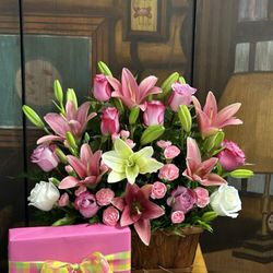 Cottage Florist - A beautiful bouquet.