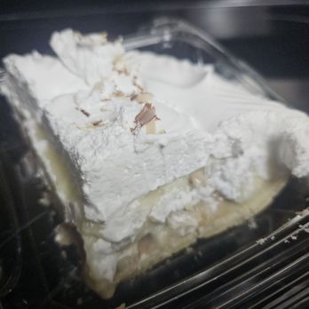 Nation's Giant Hamburgers - 12-24-24. Slice of Banana Cream Pie - Burgers Near Me - San Leandro, California Nation's Giant Hamburgers - 12-24-24. Slice of Banana Cream Pie - Burgers Near Me - San Leandro, California
