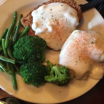 Frank's Diner - Chicken Fried Steak - Diners Near Me - Spokane, Washington