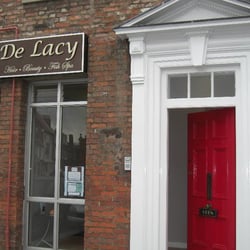 De Lacy & Co