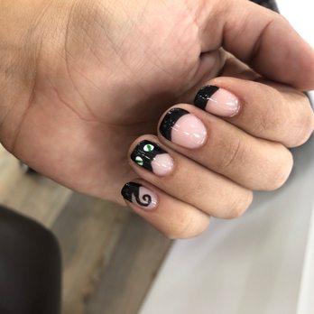Toe-Riffic Nails Lounge - Got pampered and added some cats. Best friends love to match! - Nail Salons Near Me - Brea, California