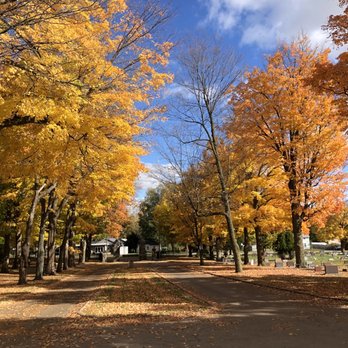 Highland Cemetery - Looking from the chapel towards the entrance on a gorgeous fall day - Funeral Services & Cemeteries Near Me - Ypsilanti, Michigan Highland Cemetery - Looking from the chapel towards the entrance on a gorgeous fall day - Funeral Services & Cemeteries Near Me - Ypsilanti, Michigan