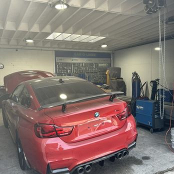 US Auto Collision Center - Body Shops Near Me - Burbank, California US Auto Collision Center - Body Shops Near Me - Burbank, California