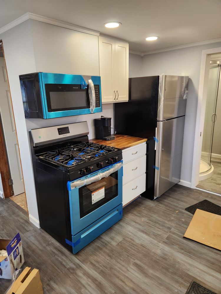 Slide of I Know A Guy Services