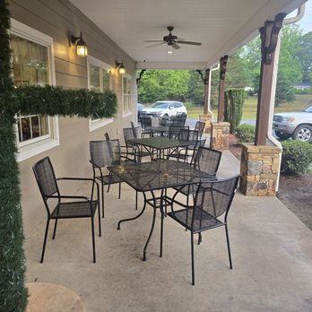 Cottage House Restaurant - Southern Near Me - Cleveland, Georgia