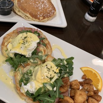 Artisan Eatery - truffled benedict - New American Near Me - Fort Myers, Florida Artisan Eatery - truffled benedict - New American Near Me - Fort Myers, Florida