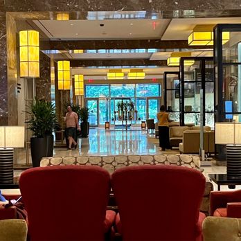 InterContinental Boston - Hotel lobby - Hotels Near Me - Boston, Massachusetts