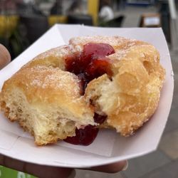 Happy Donuts - Organic strawberry jam doughnut