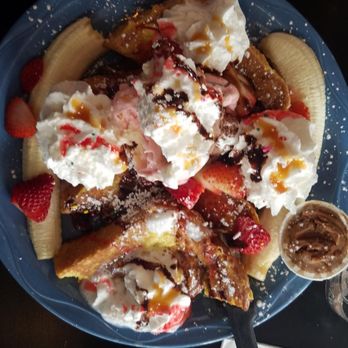 MartAnne's - Banana split French toasts - Breakfast & Brunch Near Me - Flagstaff, Arizona