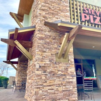 Stevie's Pizza - outside of restaurant - Pizza Near Me - Peoria, Arizona Stevie's Pizza - outside of restaurant - Pizza Near Me - Peoria, Arizona