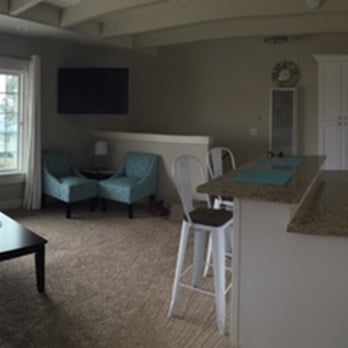Pleasant Inn - Luxury Suite. Clean, fresh, bright, comfy. - Hotels Near Me - Morro Bay, California
