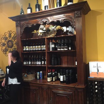 Uncorked - Beautiful decor adds to the experience. - Beer, Wine & Spirits Near Me - Marietta, Georgia Uncorked - Beautiful decor adds to the experience. - Beer, Wine & Spirits Near Me - Marietta, Georgia