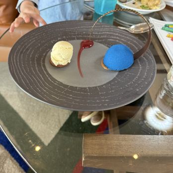 Polaris - Blue moon dessert - American Near Me - Atlanta, Georgia