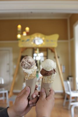 Arcata Scoop by null