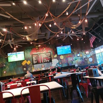 Cap’t Loui Henderson - Dining room - Seafood Near Me - Las Vegas, Nevada