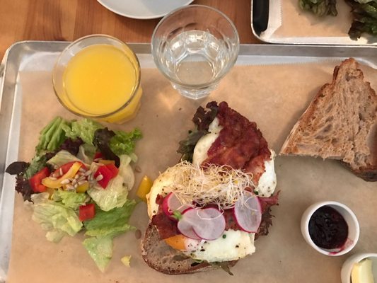 Neumanns Café by null