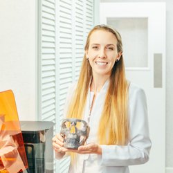 Faye C Stokes, DDS - Dr. Stokes uses 3D scanning and printing technology to give provide patients dentistry that is precise, comfortable and efficient!