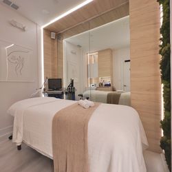 Elite Med Spa - Skin Treatments Room