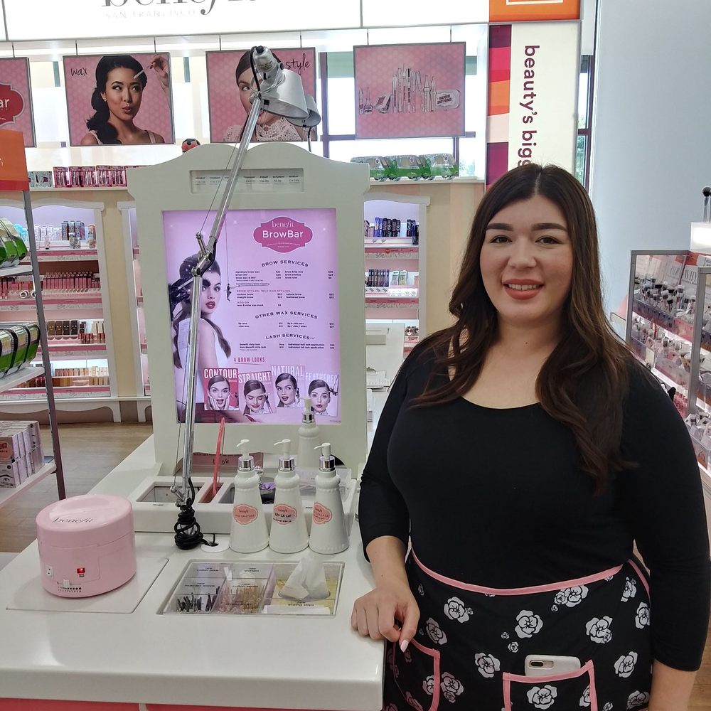 Ulta Beauty - Melissa is an amazing licensed Arch Expert at Ulta in Riverbank, CA. - Cosmetics & Beauty Supply Near Me - Riverbank, California Ulta Beauty - Melissa is an amazing licensed Arch Expert at Ulta in Riverbank, CA. - Cosmetics & Beauty Supply Near Me - Riverbank, California