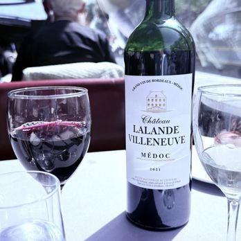 Bateaux Parisiens - Wine - French Near Me - Paris, 75