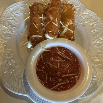 Leci's Italian Cafe - Mozz Mozzarella Sticks - Italian Near Me - Jacksonville, Florida