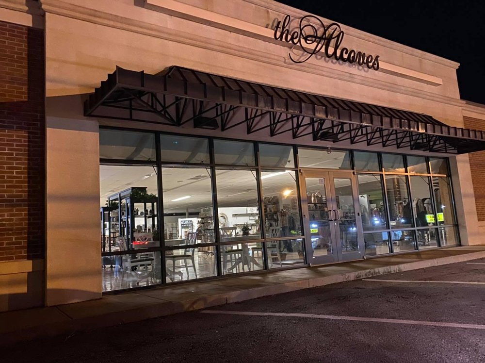 THE ALCOVES Updated August 2024 1412 Montague Ave Extension