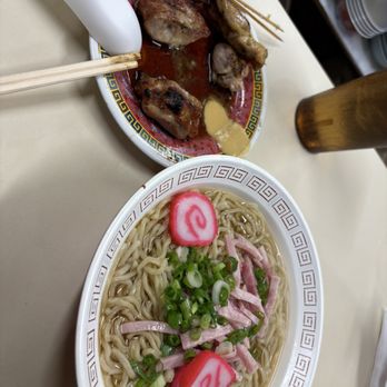 Hamura Saimin - Good was mommy but sever was not knowledgeable. Shrimp allergy be warned - Japanese Near Me - Lihue, Hawaii Hamura Saimin - Good was mommy but sever was not knowledgeable. Shrimp allergy be warned - Japanese Near Me - Lihue, Hawaii