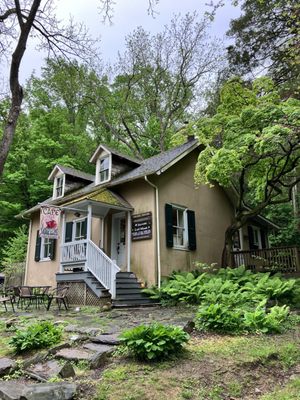 The Cedars House by null