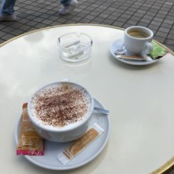 Vintage Café - Cappuccino & espresso