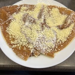 Cafe Veneziano - White chocolate crepe