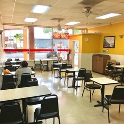 Latino Pollo A La Brasa - View of sitting area