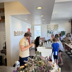 Evergreen - Coffee Shop & Boutique Hotel
